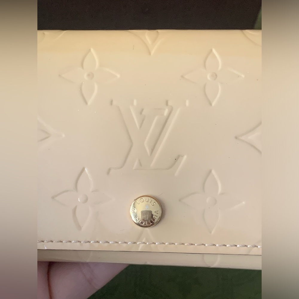 Louis Vuitton Vernis Business Card Holder⭐️⭐️ - Picture 11 of 16